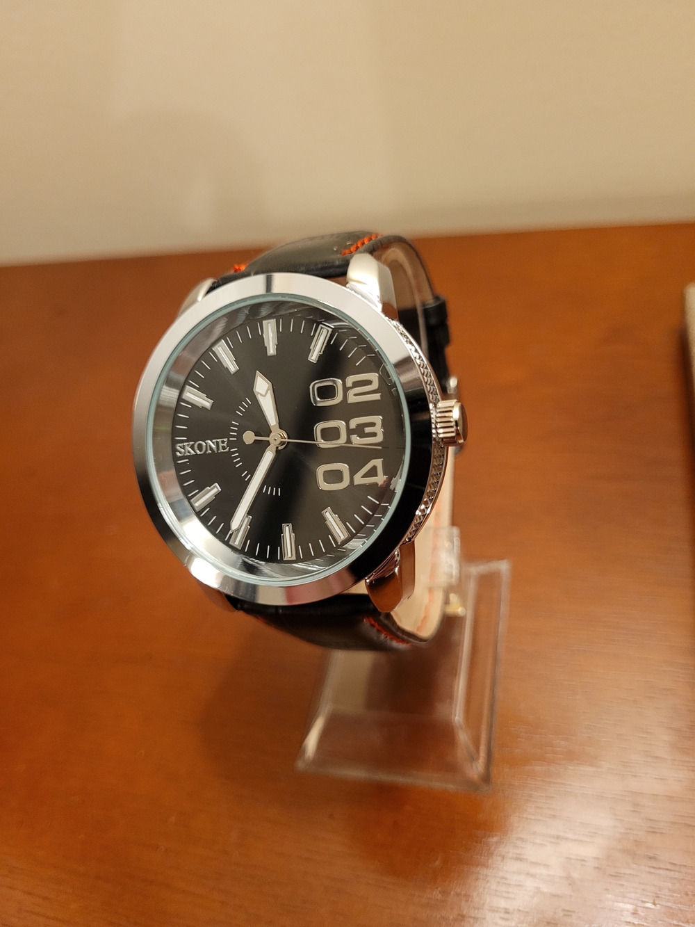 Brand New Skone Black and Silver Men's Watch